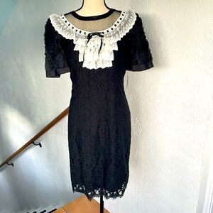 Nue by shani NWT Lace Embellished Short‎ sleeve Cocktail Dress Size 40 Size 10